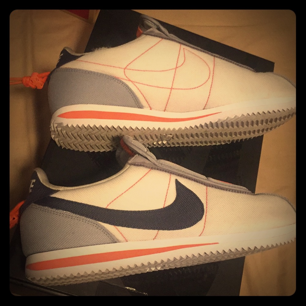 Kendrick Lamar Cortez Kenny IV (House Shoes)